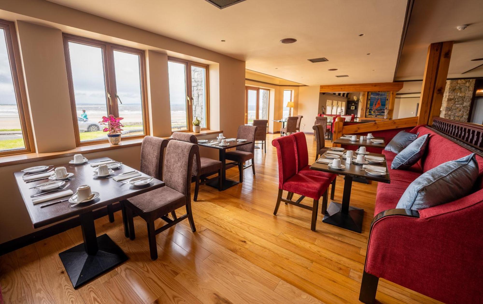 فندق Waterfront House & Restaurant إنيسكرون المظهر الخارجي الصورة