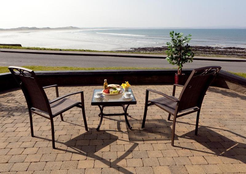 فندق Waterfront House & Restaurant إنيسكرون المظهر الخارجي الصورة